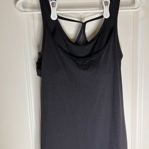 Lululemon tank with built in bra and open back